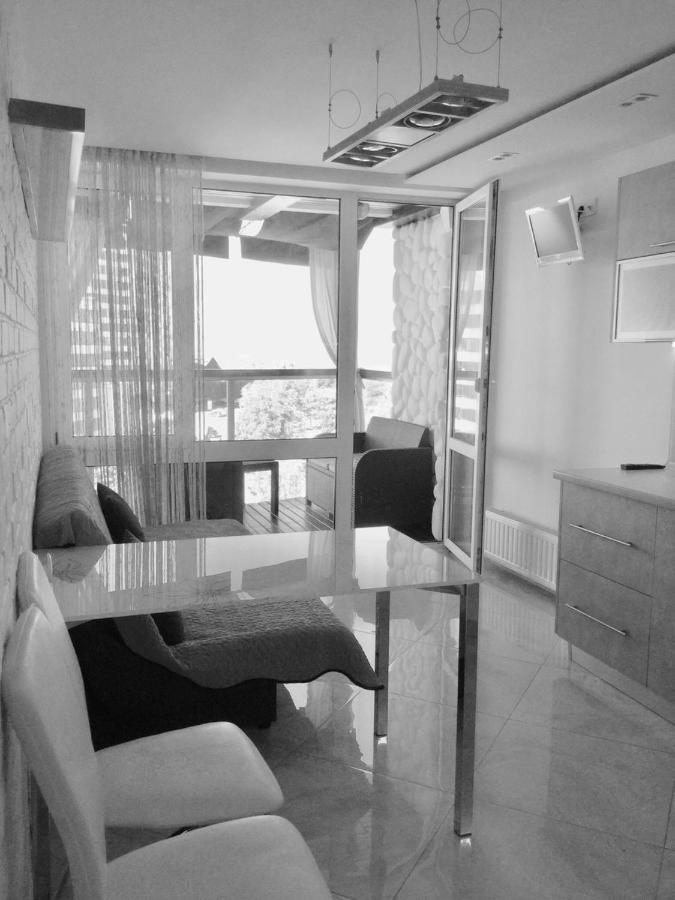 с террасой возле аркадии ! вид моря ! литературная улица, 12 Apartment *